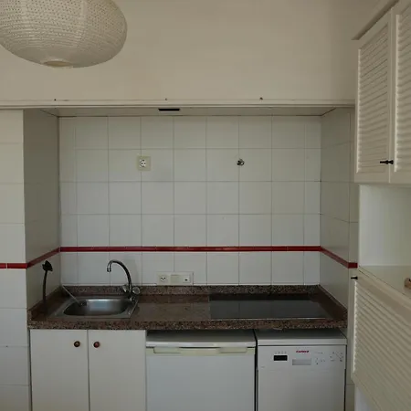 Quiet In Fenals With Balcony, Pool And Workspace For Medium-term *