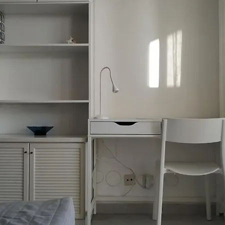 Appartement With Sea View & Pool, Garden, Dishwasher