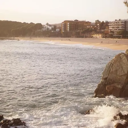 With Sea View & Pool, Garden, Dishwasher Apartment Lloret de Mar