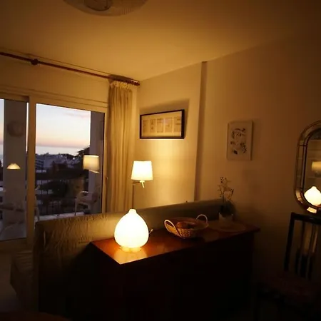 Apartment With Sea View & Pool, Garden, Dishwasher *