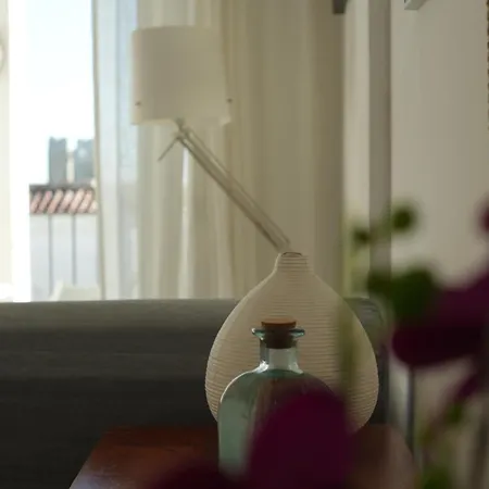 Apartment Quiet In Fenals With Balcony, Pool And Workspace For Medium-term *