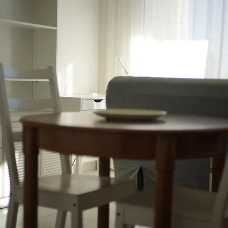 Quiet In Fenals With Balcony, Pool And Workspace For Medium-term Apartment Lloret de Mar