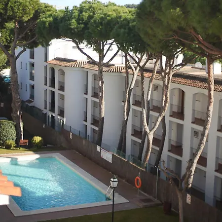 Apartment Quiet In Fenals With Balcony, Pool And Workspace For Medium-term *
